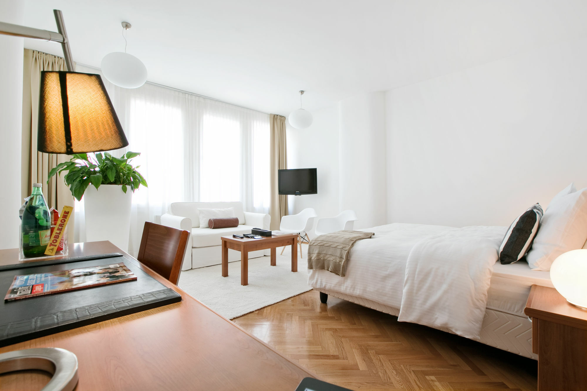 Angel Main Square Center Zagreb Apartment Ngoại thất bức ảnh